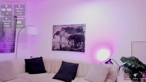 Alaia online show from 5, 3, 2025