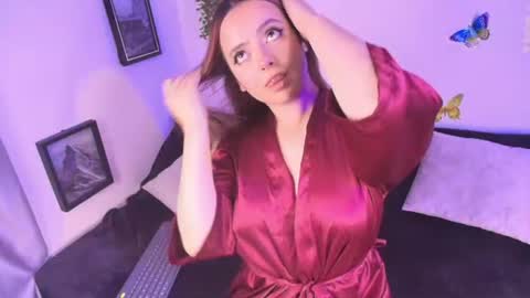 Snapshot of alaiia_25 chatting on 19, 7, 2026 Alaia online show from 19, 7, 2026