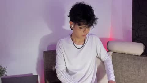 Snapshot of alan18n chatting on 11, 3, 2025 alan18n online show from 11, 3, 2025