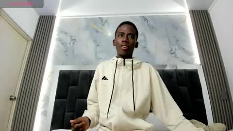 Snapshot of alan_blacke chatting on 13, 4, 2026 alan_blacke online show from 13, 4, 2026