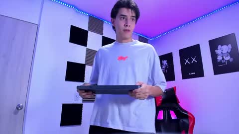 Alan Boy online show from 21, 3, 2026