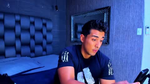 Alan greek online show from 20, 4, 2026