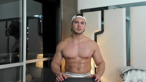 Snapshot of alan_vidal chatting on 5, 2, 2025 Alan Vidal online show from 5, 2, 2025