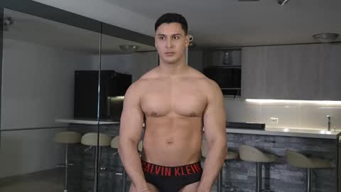 Snapshot of alan_vidal chatting on 5, 10, 2025 Alan Vidal online show from 5, 10, 2025