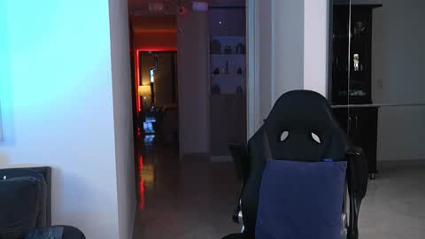 Snapshot of alan_vidal chatting on 9, 10, 2025 Alan Vidal online show from 9, 10, 2025