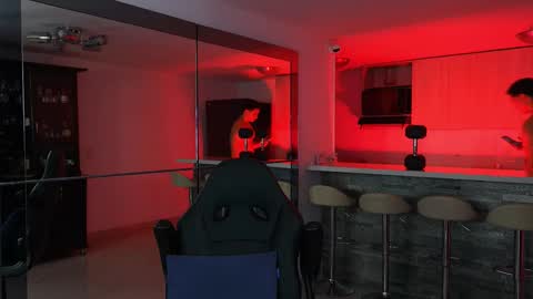 Snapshot of alan_vidal chatting on 12, 1, 2026 Alan Vidal online show from 12, 1, 2026