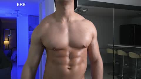 Snapshot of alan_vidal chatting on 1, 2, 2026 Alan Vidal online show from 1, 2, 2026