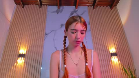 A L A N A  online show from 12, 11, 2025