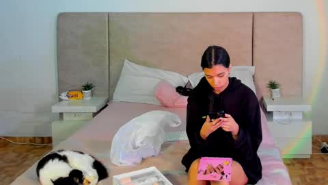             online show from 11, 10, 2025