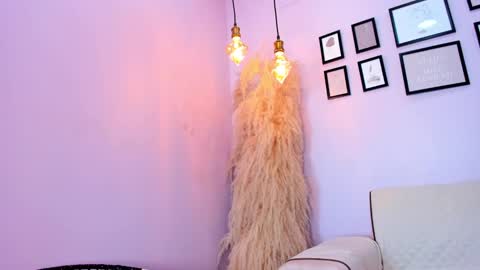 Alana online show from 5, 3, 2025