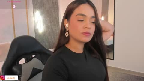 Snapshot of alana_dantes chatting on 26, 5, 2026 M E L I online show from 26, 5, 2026