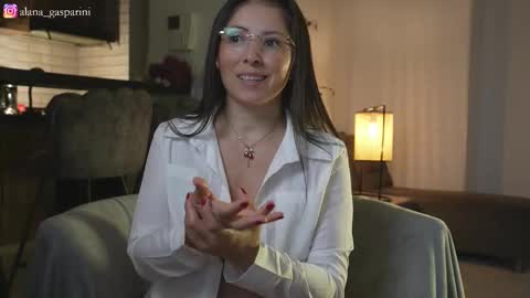 Alana Gasparini online show from 17, 2, 2026