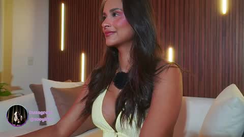 Snapshot of alana_haze chatting on 23, 5, 2026 Alana online show from 23, 5, 2026