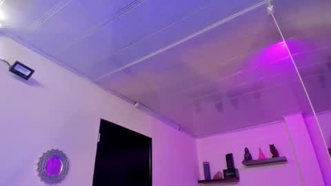 Maeve  online show from 23, 12, 2024