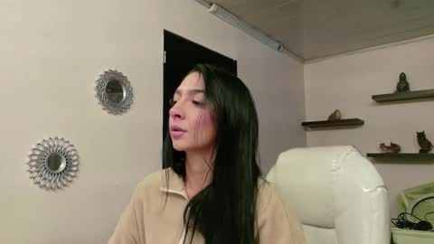 Maeve  online show from 14, 9, 2025