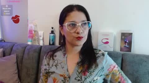 Alana  online show from 6, 4, 2026