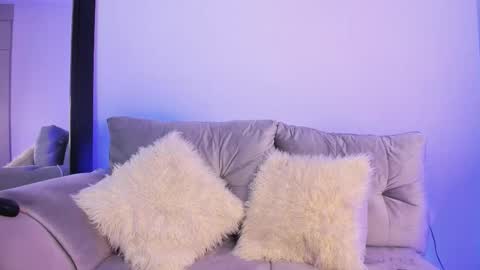 Snapshot of alanajoness chatting on 2, 11, 2025 Alanna online show from 2, 11, 2025