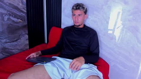 Alan Smith  online show from 20, 10, 2025