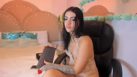 alanna_blaze online show from 10, 10, 2025