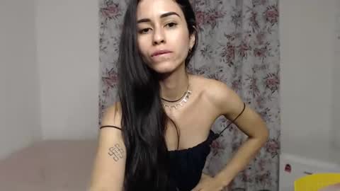 Snapshot of alatinmermaid chatting on 26, 1, 2025 alatinmermaid online show from 26, 1, 2025