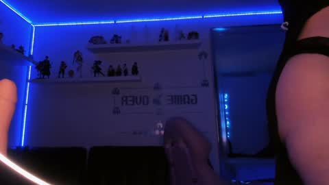 albaandthayron online show from 14, 1, 2025