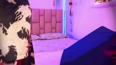 albaandthayron online show from 15, 10, 2025