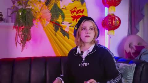 albaandthayron online show from 25, 10, 2025