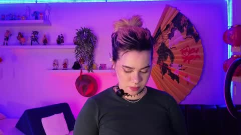 albaandthayron online show from 25, 5, 2026