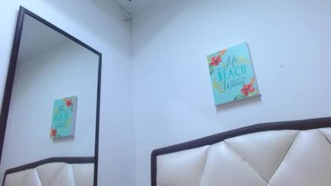 Snapshot of albertbernal69 chatting on 21, 10, 2025 Albert online show from 21, 10, 2025