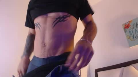 Snapshot of albertbernal69 chatting on 22, 11, 2025 Albert online show from 22, 11, 2025