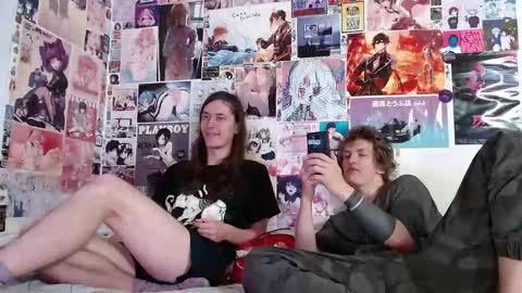 Albert You can ------------ support me at  online show from 12, 10, 2025