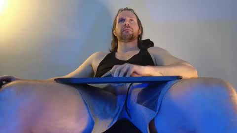 albinoadonis online show from 3, 2, 2026