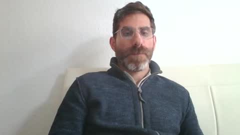 Snapshot of alcatrazcage chatting on 12, 10, 2025 Alcatrazcage online show from 12, 10, 2025