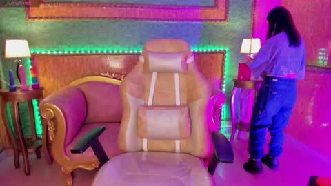 Aleja Online  GTM-5 700 1400 online show from 27, 10, 2025