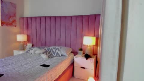 Alejandra Arango online show from 7, 11, 2025