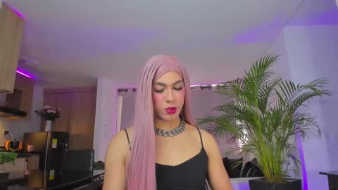 A L E J A N D R A online show from 21, 2, 2025