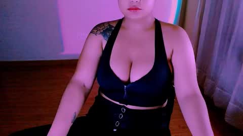 Alejandra  online show from 13, 11, 2025