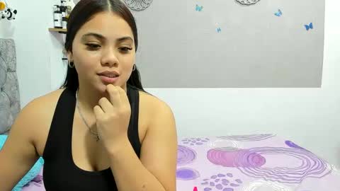 alejandra_evanss online show from 12, 10, 2025