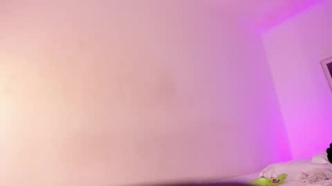 Alejandra online show from 7, 3, 2026