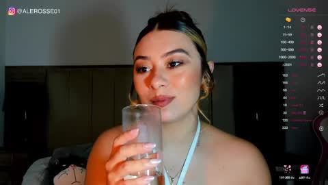 Snapshot of alejarosse chatting on 7, 3, 2025 alejandra independent models online show from 7, 3, 2025