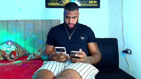 Snapshot of alejo_21cm chatting on 9, 4, 2026 alejo_21cm online show from 9, 4, 2026