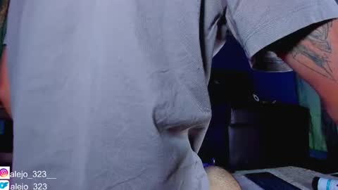 alejo_323__ online show from 3, 3, 2025