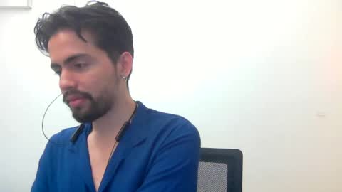 alejo_shy online show from 5, 2, 2025