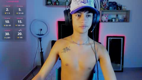 Snapshot of alejoo_storms chatting on 15, 11, 2025 alejo online show from 15, 11, 2025