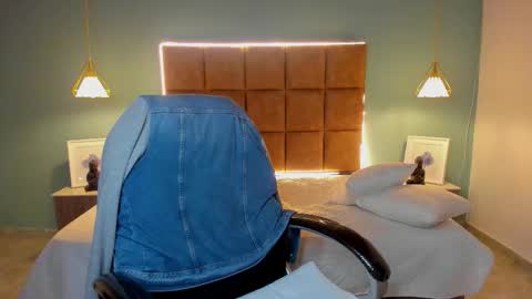 ALejoo Saenz online show from 8, 10, 2025