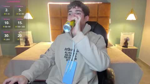 ALejoo Saenz online show from 10, 11, 2025