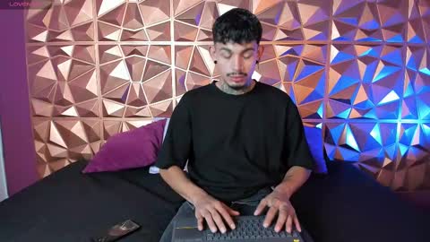 aleking13 online show from 4, 10, 2025