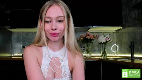 Snapshot of aleksa_cutie chatting on 17, 1, 2025 Next stream - 2 dec - online show from 17, 1, 2025