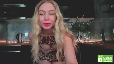 Snapshot of aleksa_cutie chatting on 11, 1, 2026 Next stream - 2 dec - online show from 11, 1, 2026