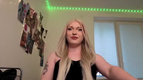 ALENA  INDEPENDENT MODEL online show from 28, 5, 2026
